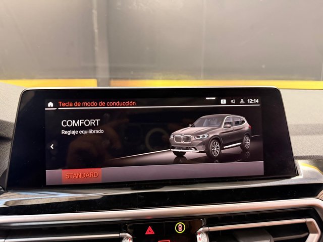 BMW X3 sDrive18d xLine