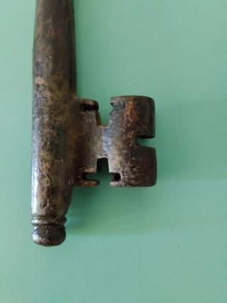 Coppia di chiavi antiche grandi Cm22