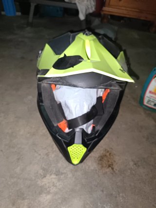 Casco de Cross Falcon 68
