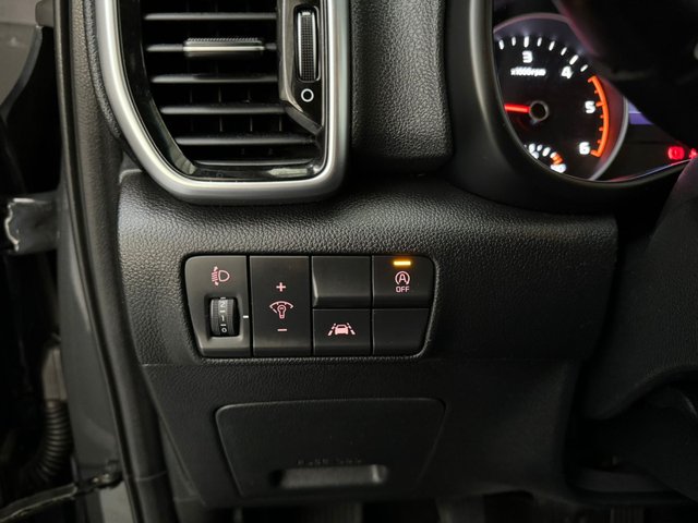 Kia Sportage 1.6 MHEV Drive 100kW (136CV) 4x2