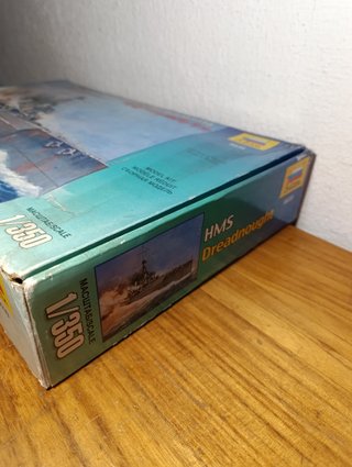 Maqueta HMS Dreadnought Zvezda 1/350