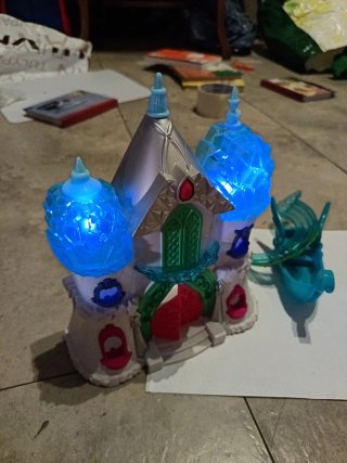 Lote de muñecas y accesorios Enchantimals