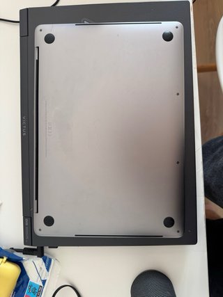 MacBook Pro 13 2019 16GB RAM 256GB SSD