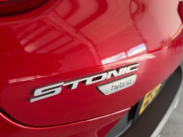 Kia Stonic 1.0 T-GDi 74kW (100CV) MHEV iMT Concept