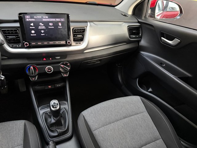 Kia Stonic 1.0 T-GDi 74kW (100CV) MHEV iMT Concept