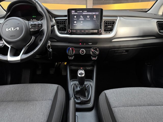 Kia Stonic 1.0 T-GDi 74kW (100CV) MHEV iMT Concept