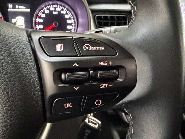 Kia Stonic 1.0 T-GDi 74kW (100CV) MHEV iMT Concept