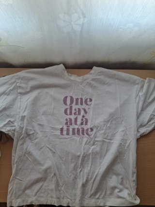 Camiseta One day at a time Talla XS