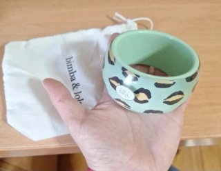 Brazalete Bimba y Lola Verde Estampado Labios