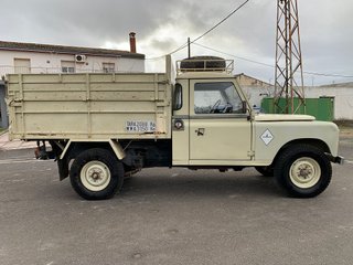 Land Rover Santana 119 camión basculante