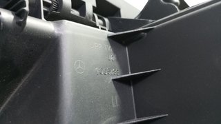 GUANTERA MERCEDES-BENZ CLASE A (BM 169) 1005483 1591330