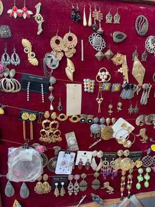 Pendientes vintage dorados y plateados