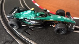 Scalextric Compact 1:43 F1 Pack 2 Coches