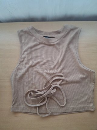 Top SHEIN beige talla M