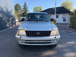 Toyota Land Cruiser 90 2001