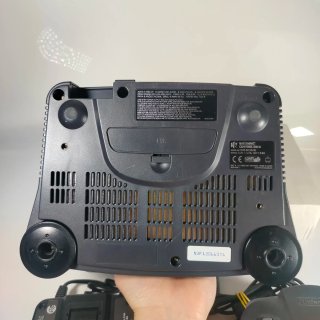 Nintendo 64 N64 Bundle Console + Controller