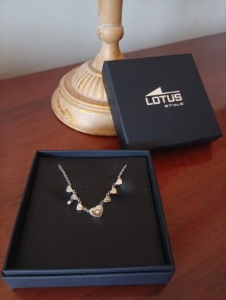 Pulsera LOTUS Plata Corazones Circonitas