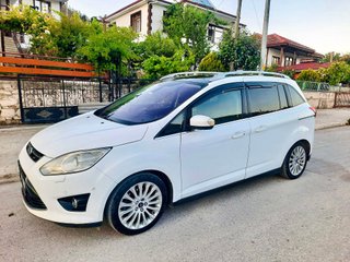 Llantas de coche de aleación.