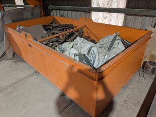 Contenedor metálico robusto 3.15m3