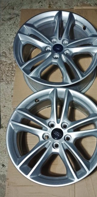 Neumáticos de coche