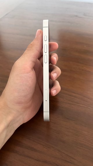 IPHONE 16e CORRECTO ESTADO
