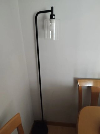 Lámpara de pie moderna cristal negro
