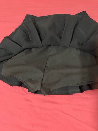 Falda Shein Negra Plisada es falda pantalon