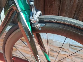 Bicicleta carretera Fuji SL Caja Rural talla 56