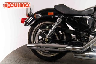 HARLEY DAVIDSON SPORTSTER 883 LOW