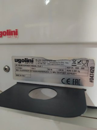 Máquina Granizado/Helado Soft Ugolini
