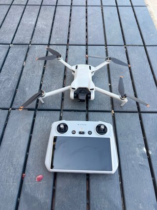 Dron DJI Mini 3