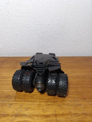 Batmobile Tumbler - Jada Toys Escala 1/24 Batman