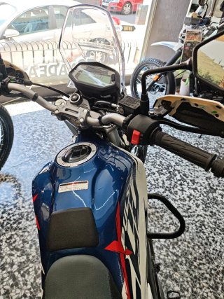 Hero XPulse 200 Adventure Moto