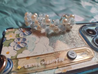 Pulsera hecha a mano perlas de color azul y blanco