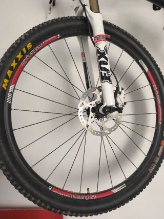 Bicicleta KTM Carbono SRAM