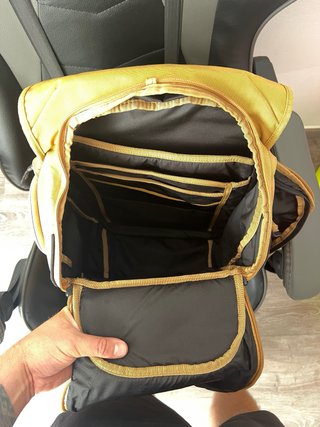 Mochila Thule Paramount 27L Wood Thrush/Mustard