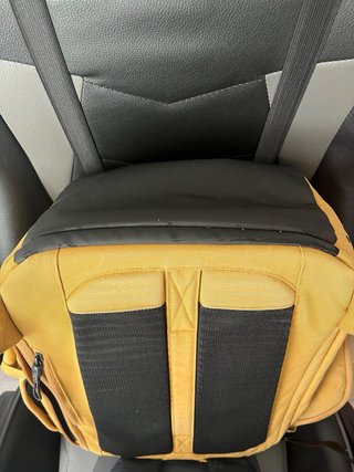 Mochila Thule Paramount 27L Wood Thrush/Mustard