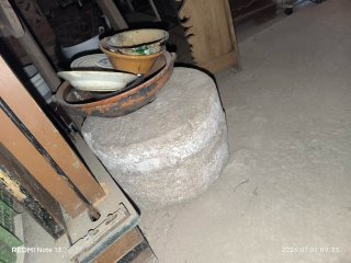 Pilas de piedra antiguas