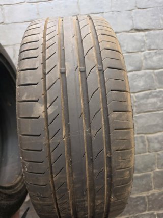 Neumáticos 235/45/19