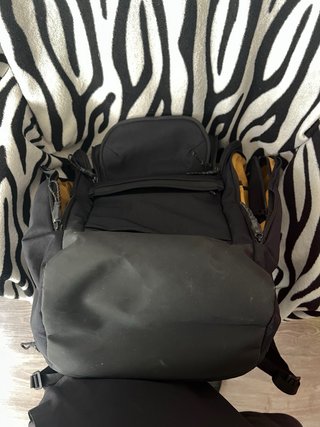 Mochila Thule Paramount 27L Negra