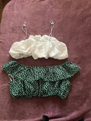 Lote de Crop Tops y Camisetas