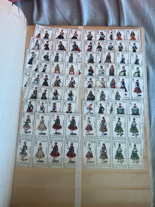 Sellos España Trajes Típicos