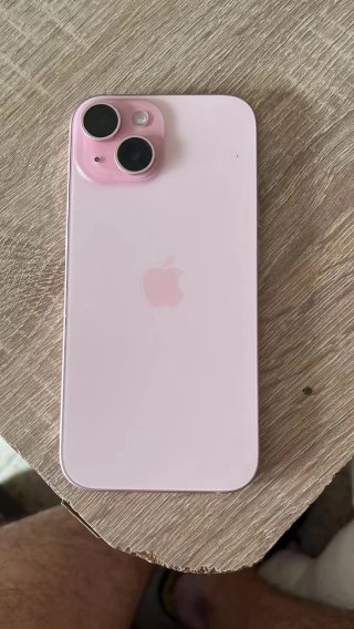 iPhone 15