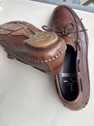 Zapatos Lottusse Cuero Repujado