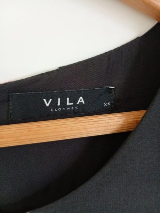 Vestido VILA estampado floral negro talla M