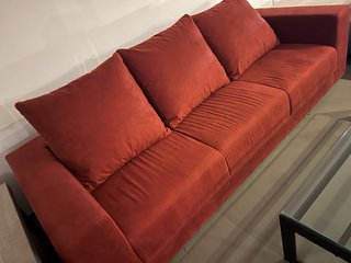 Sofà de vellut Teula 240x96x60 a Camp de’n Grassot