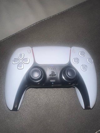 PlayStation 5 825GB + Mando DualSense