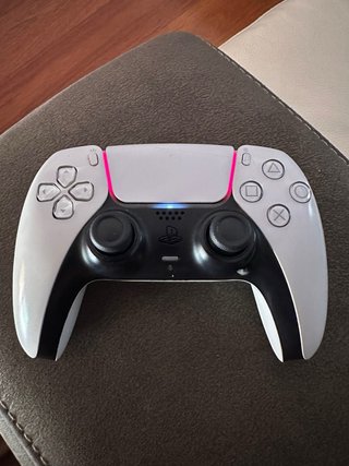 PlayStation 5 825GB + Mando DualSense
