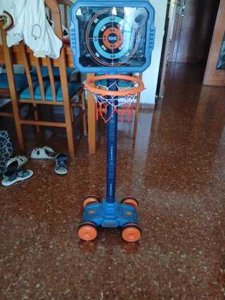 Canasta de baloncesto infantil con diana