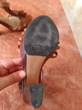 Tacones Marrones de Cuero